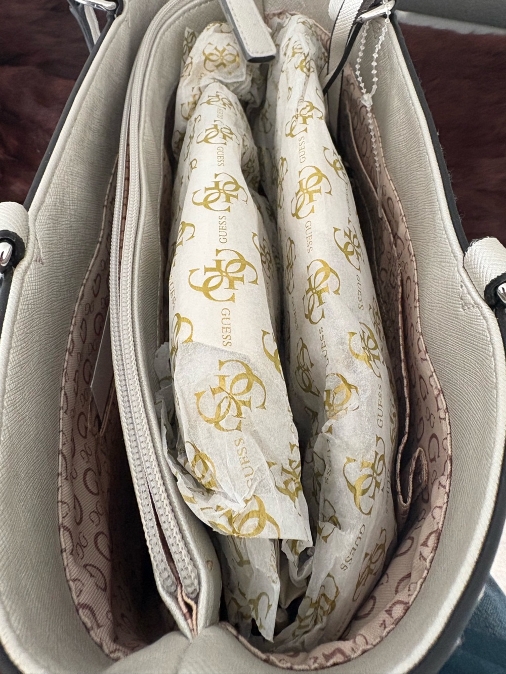 Guess Tote metallic silver - Picture 3 of 6